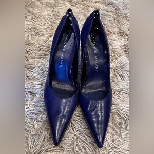 ANTONIO MELANI Royal Purple 7.5 pumps Heels. Glove fit